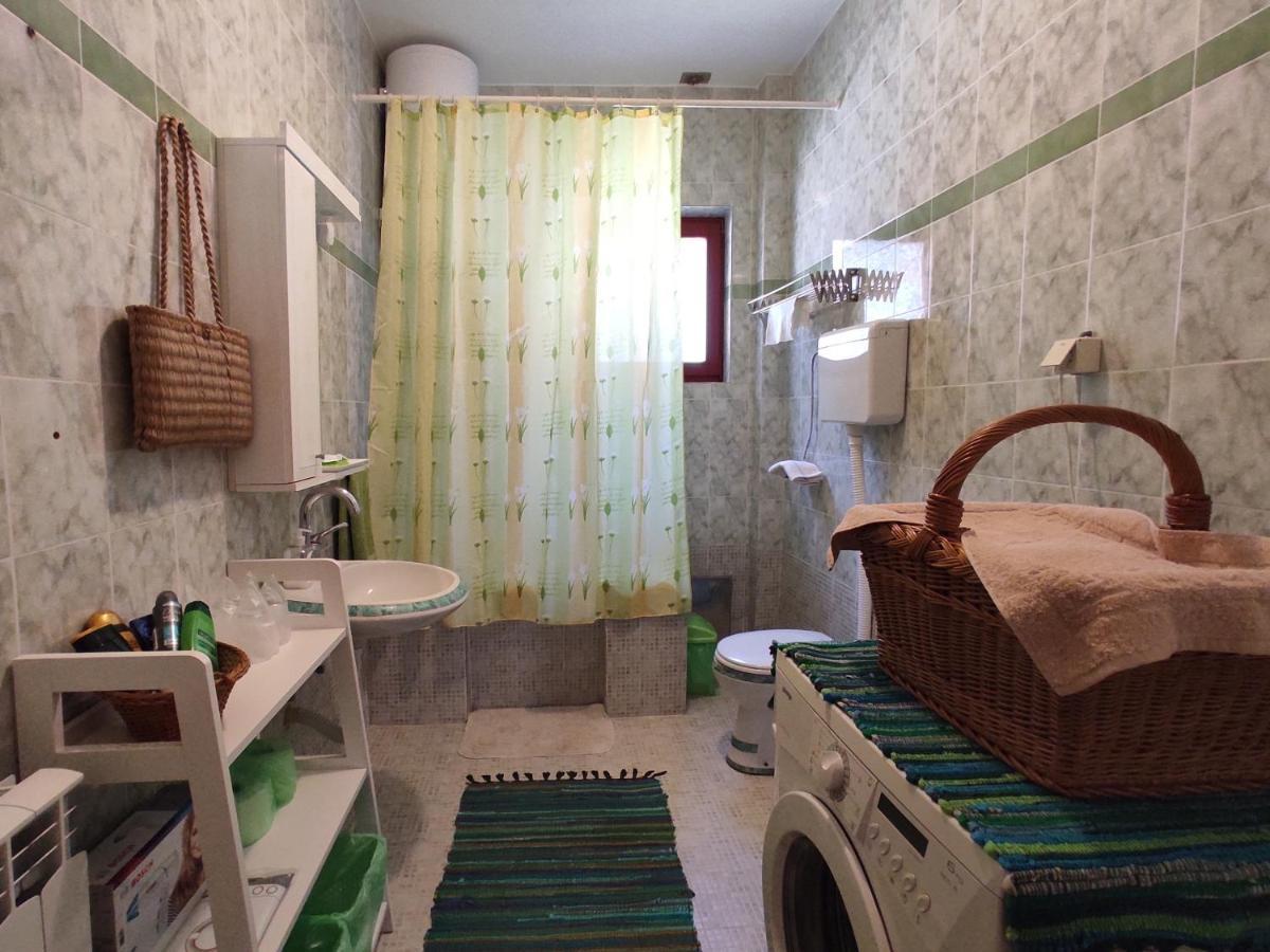 Boulevard Garden House - Free And Save Parking In The Locked Yard Чуприя Экстерьер фото