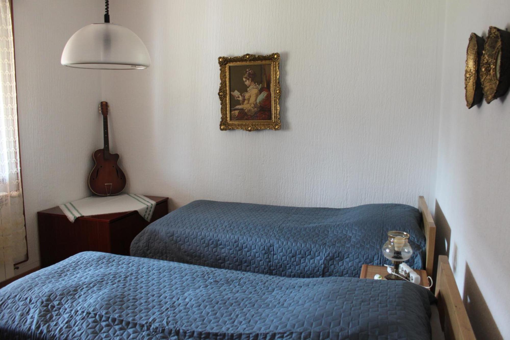 Boulevard Garden House - Free And Save Parking In The Locked Yard Чуприя Экстерьер фото